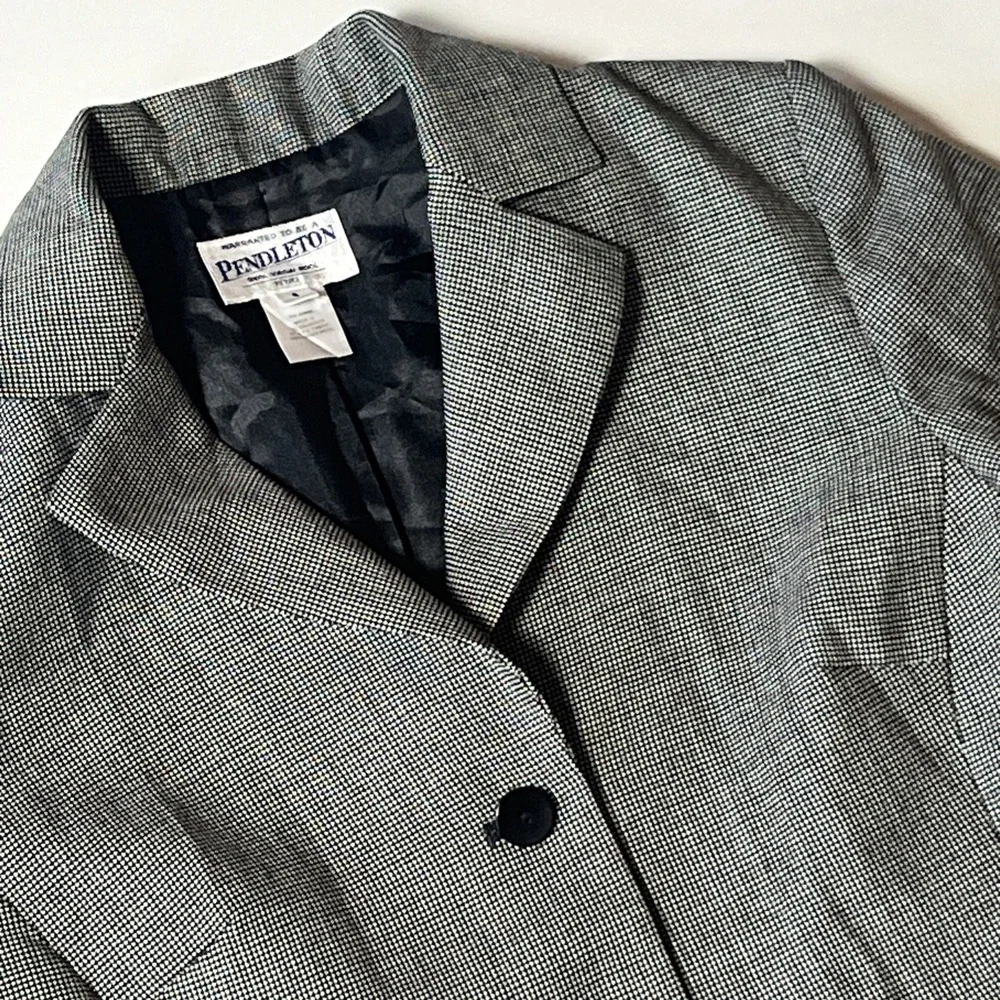 Pendleton‎ 100% Virgin Wool Blazer Size 6 Micro-Houndstooth Lined Career Jacket